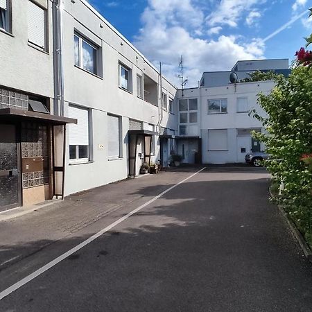 Apartament Kleine Unterkunft In Stuttgart-Muenchfeld Zewnętrze zdjęcie