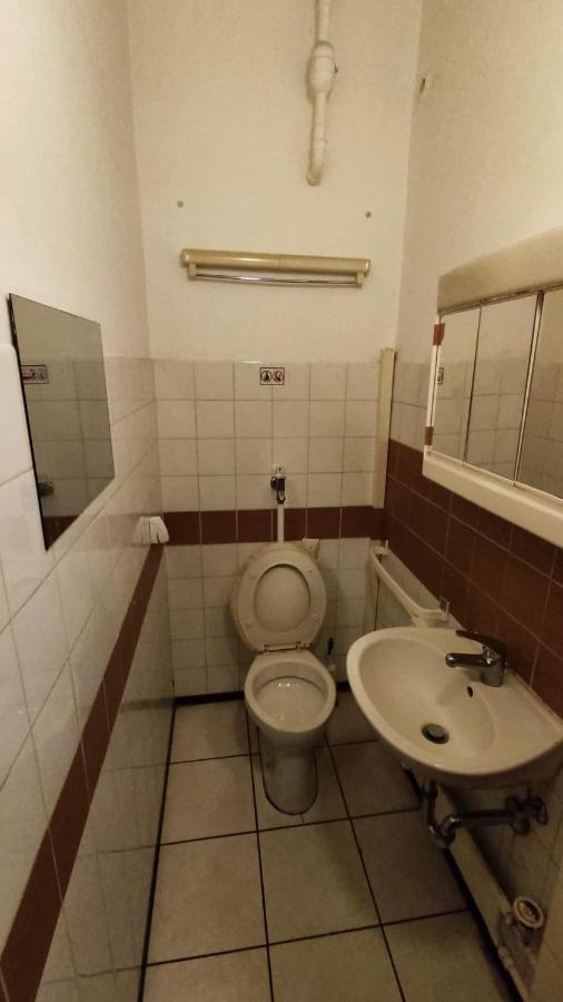 Apartament Kleine Unterkunft In Stuttgart-Muenchfeld Zewnętrze zdjęcie