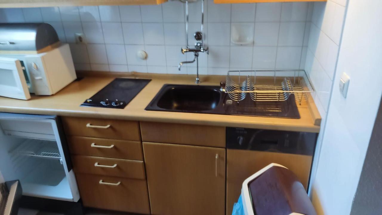 Apartament Kleine Unterkunft In Stuttgart-Muenchfeld Zewnętrze zdjęcie