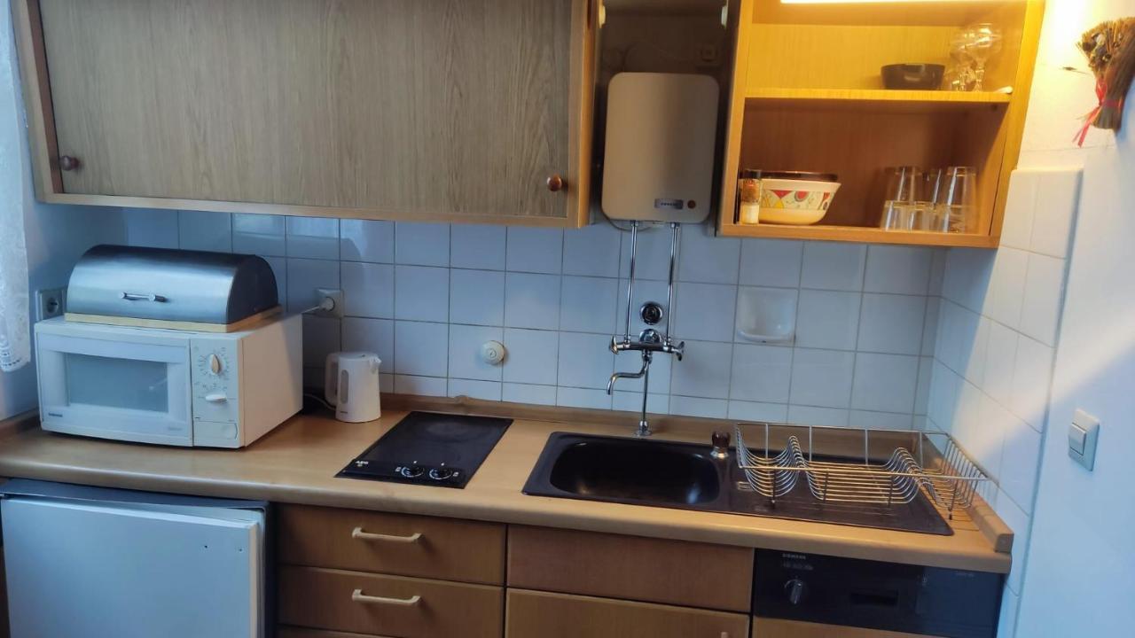 Apartament Kleine Unterkunft In Stuttgart-Muenchfeld Zewnętrze zdjęcie